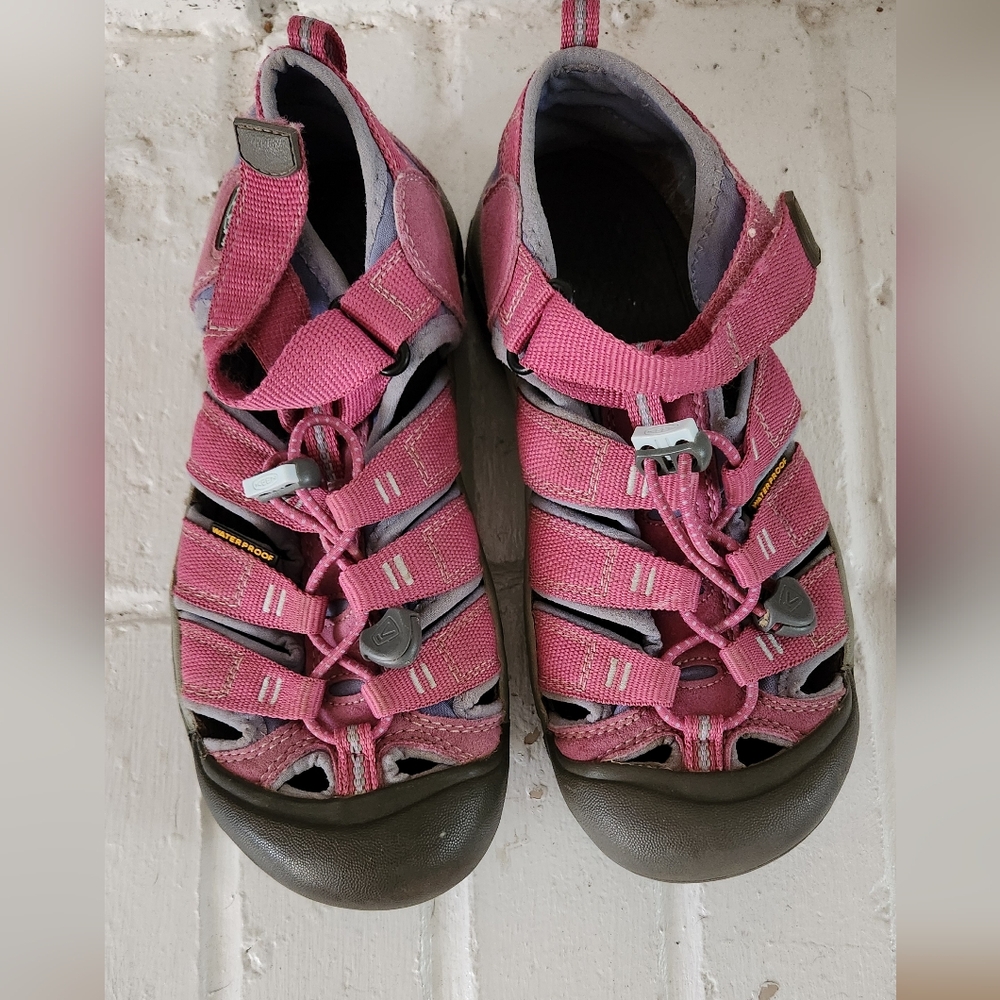 Keen Pink Youth Sandals , Size 4